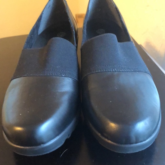 Remonte black leather and fabric pumps size 40/8.5 - Picture 2 of 6